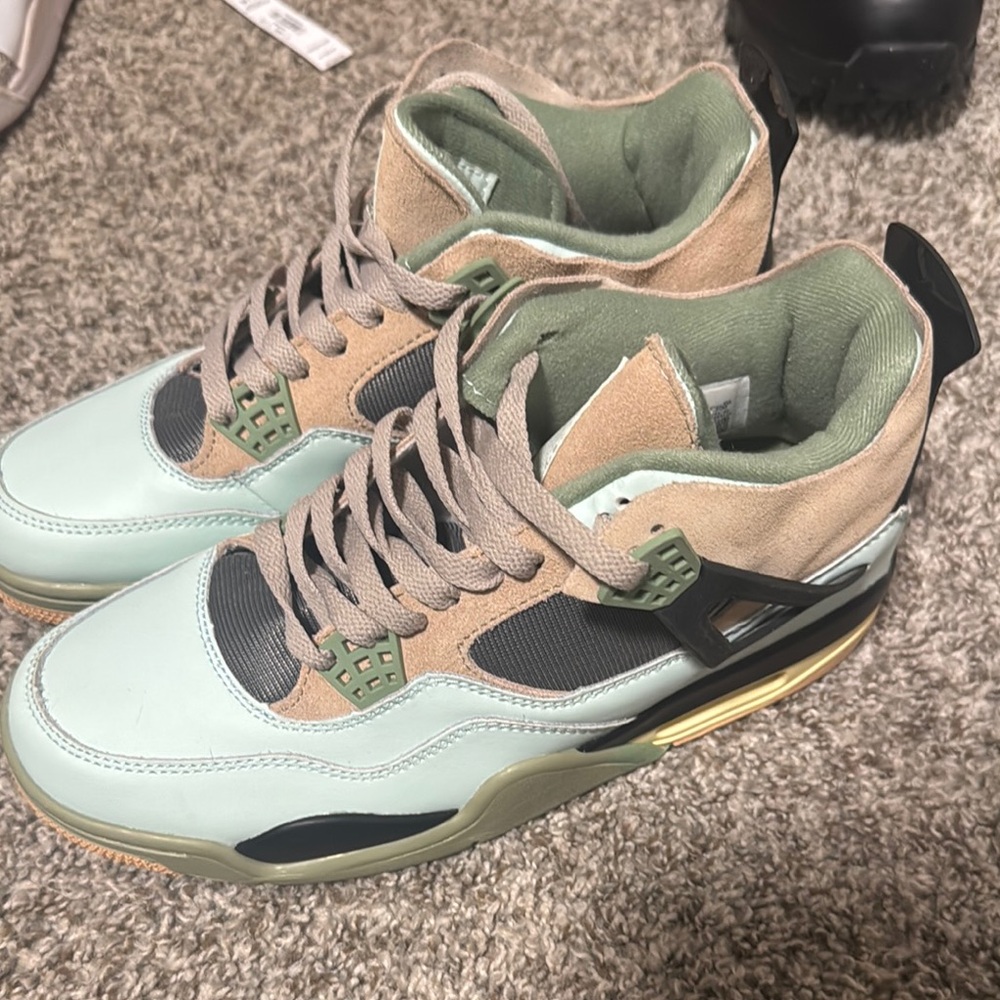 Nike Athletic Shoes in Green and Tan with High-Top Design and Retro Silhouette